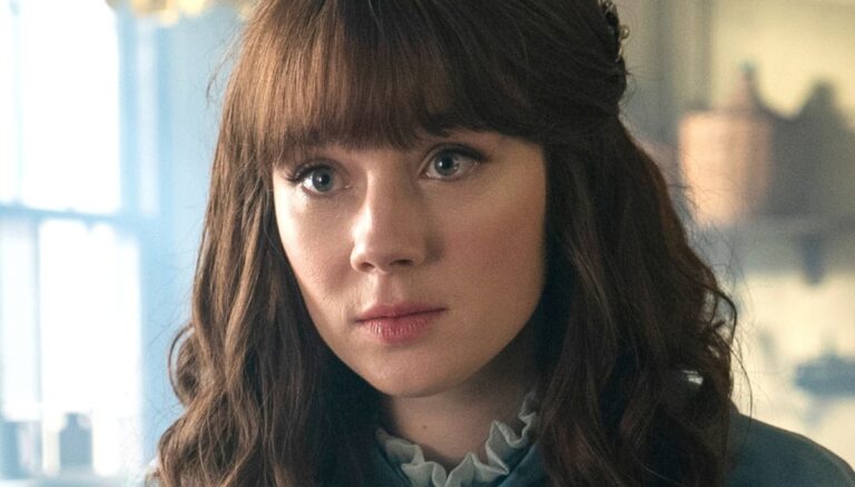 Eloise Bridgerton Autistic Speculation Arises Due To Her Nature And Intellectual Pursuits